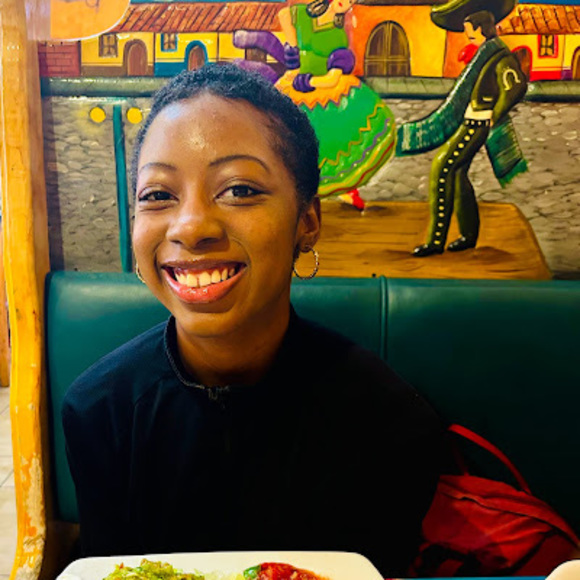 Meet your Posher, Mahala - Picture 1 of 1